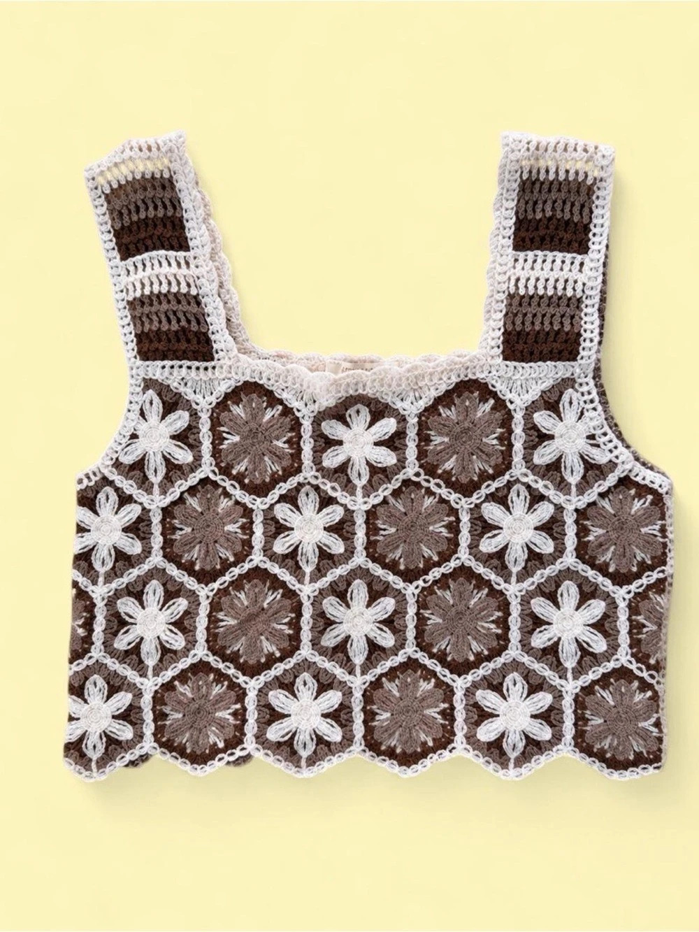 Rebellion Floral Crochet Crop Top in Brown & White Size Small Like New